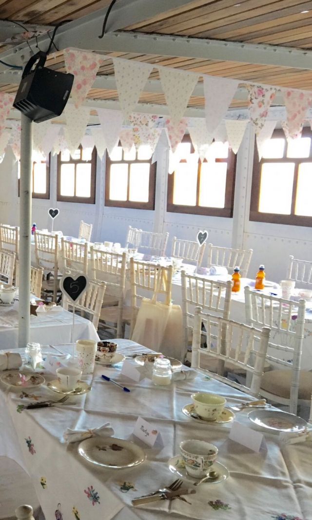 Event Hire, Party Hire, Furniture Hire, Round Table Hire, Trestle Table